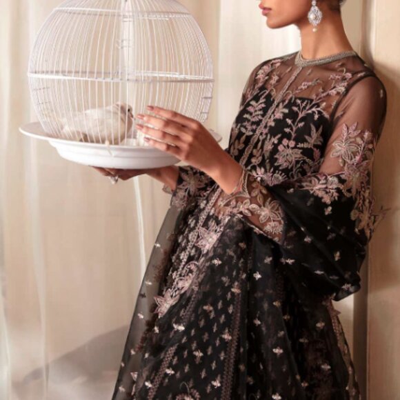 Afrozeh “Kaya” – Brand New Stitched Suit (Size XS) - Picture 3 of 6